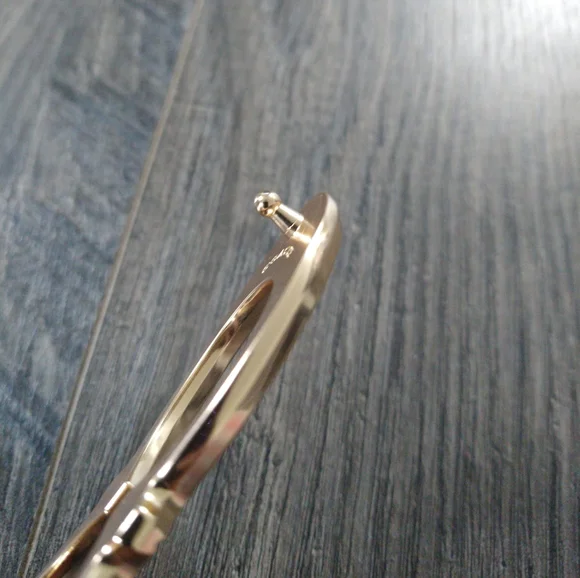 Coach-Elegant Gold and Tan Women's Belt - Picture 9 of 11